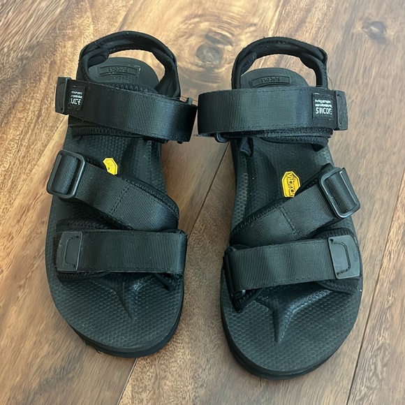 Suicoke Shoes - SUICOKE Black Kisee-VPO Platform Sandals Womens size 6